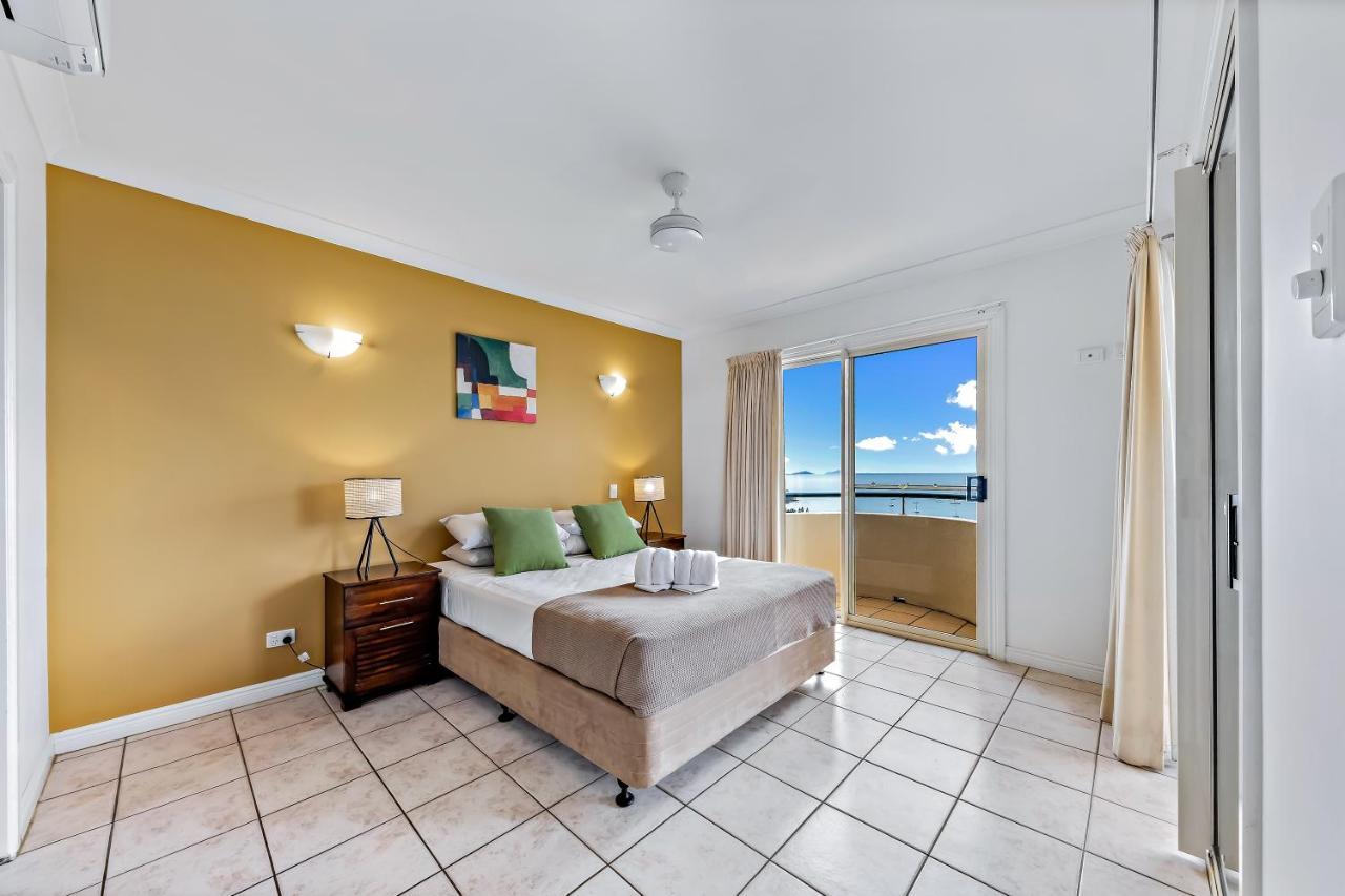 Magnificence At Airlie Apartment Airlie Beach Exterior foto